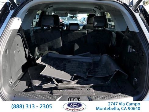 Used 2024 Ford Explorer XLT w/ Equipment Group 202A image 24