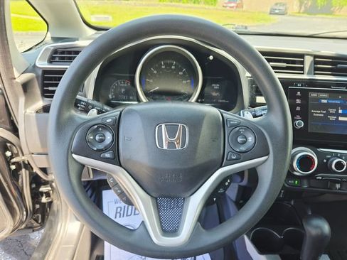 Used 2018 Honda Fit EX image 12