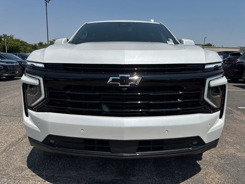 Used 2025 Chevrolet Tahoe RST w/ RST Capability Package AWD/4WD image 2