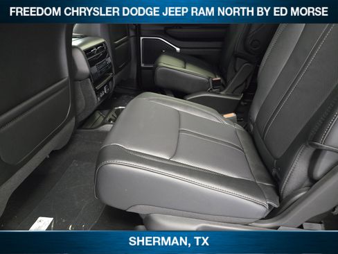 New 2026 Jeep Grand Wagoneer Limited AWD/4WD image 20
