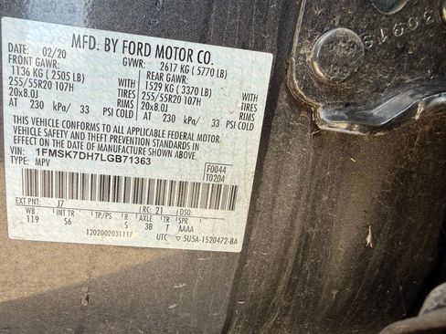 Used 2020 Ford Explorer XLT w/ Equipment Group 202A image 26