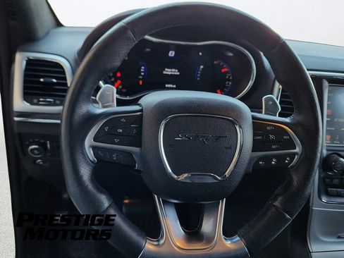 Used 2015 Jeep Grand Cherokee SRT w/ Luxury Group II AWD/4WD image 18
