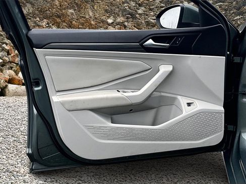 Used 2019 Volkswagen Jetta SEL image 20