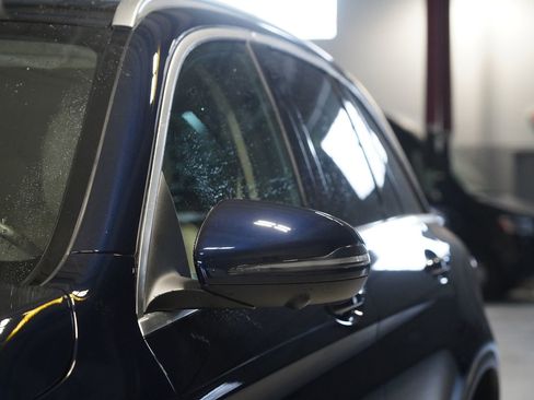 Certified 2022 Mercedes-Benz GLC 300 4MATIC image 8