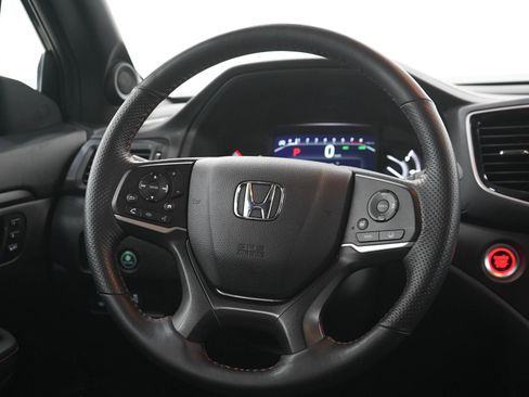 Used 2023 Honda Passport TrailSport image 18