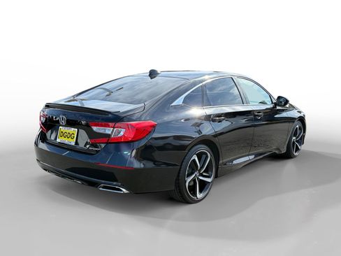 Used 2022 Honda Accord Sport image 5