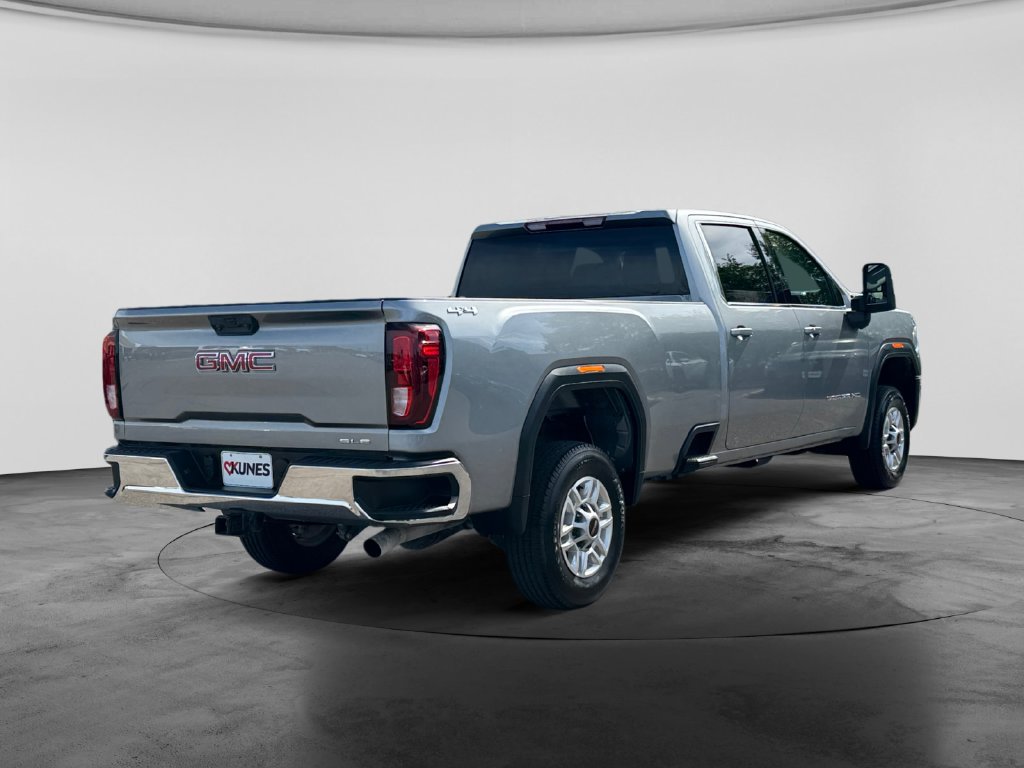 Used 2025 GMC Sierra 2500 SLE w/ SLE Convenience Package AWD/4WD image 9