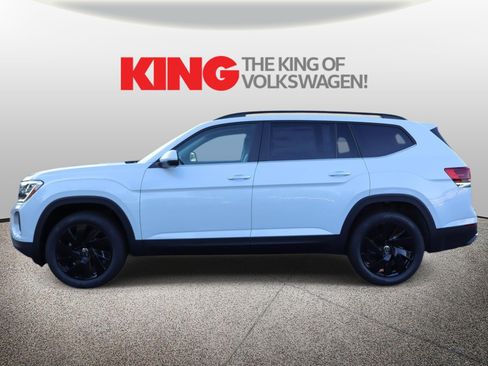 New 2026 Volkswagen Atlas SE FWD image 7