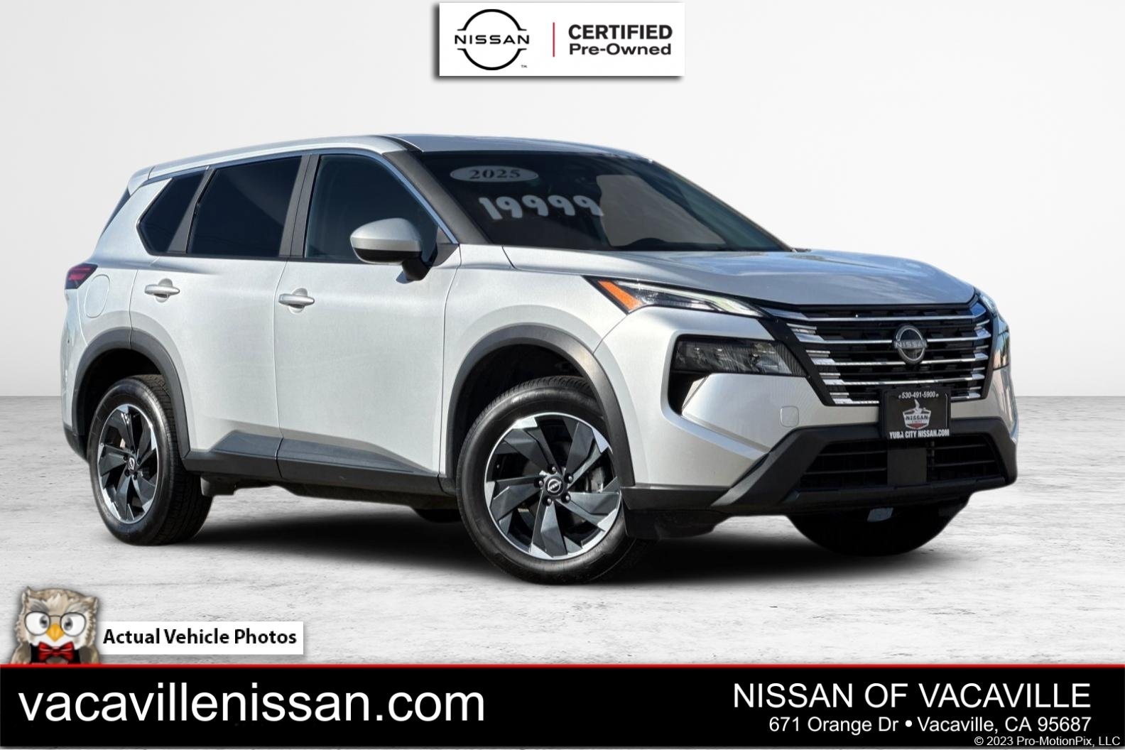 Certified 2025 Nissan Rogue SV AWD/4WD image 1