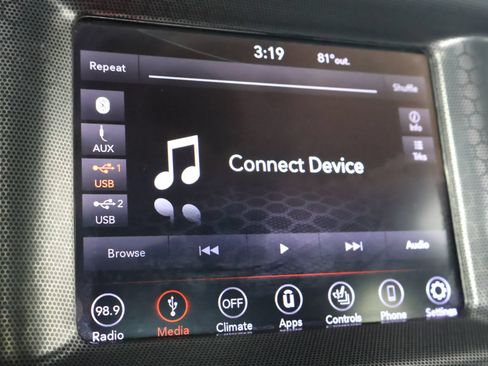 Used 2018 Dodge Charger SXT Plus RWD image 40
