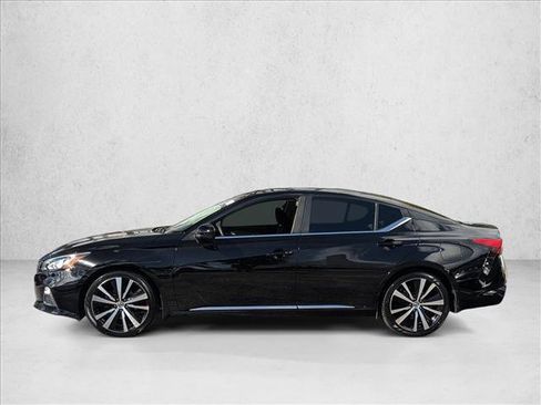 Used 2020 Nissan Altima 2.5 SR image 9