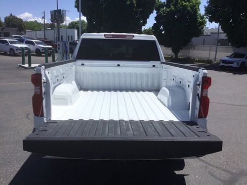 Used 2025 Chevrolet Silverado 1500 RST image 7