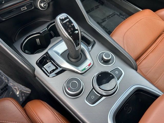 Used 2021 Alfa Romeo Giulia Ti Sport AWD/4WD image 20