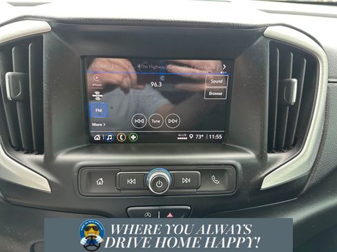 Used 2022 GMC Terrain SLE image 16