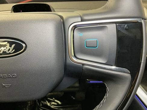 New 2025 Ford Expedition Platinum w/ Stealth Performance Package image 27