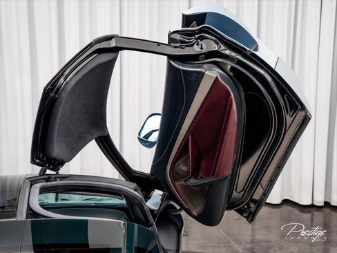 Used 2018 McLaren 720S Luxury RWD image 25