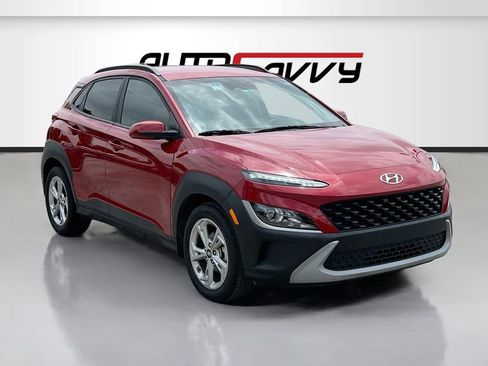 Used 2023 Hyundai Kona SEL FWD image 1