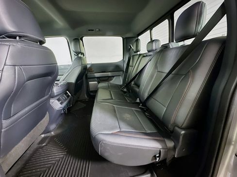 Used 2021 Ford F150 Lariat RWD image 14