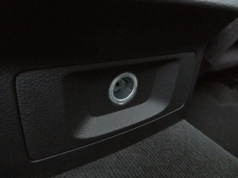 Used 2018 Audi Q5 2.0T Premium Plus w/ Premium Plus Package image 40