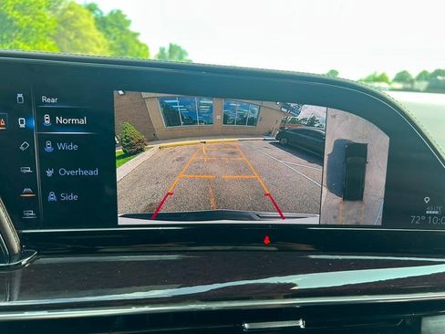 Used 2021 Cadillac Escalade Sport Platinum AWD/4WD image 16