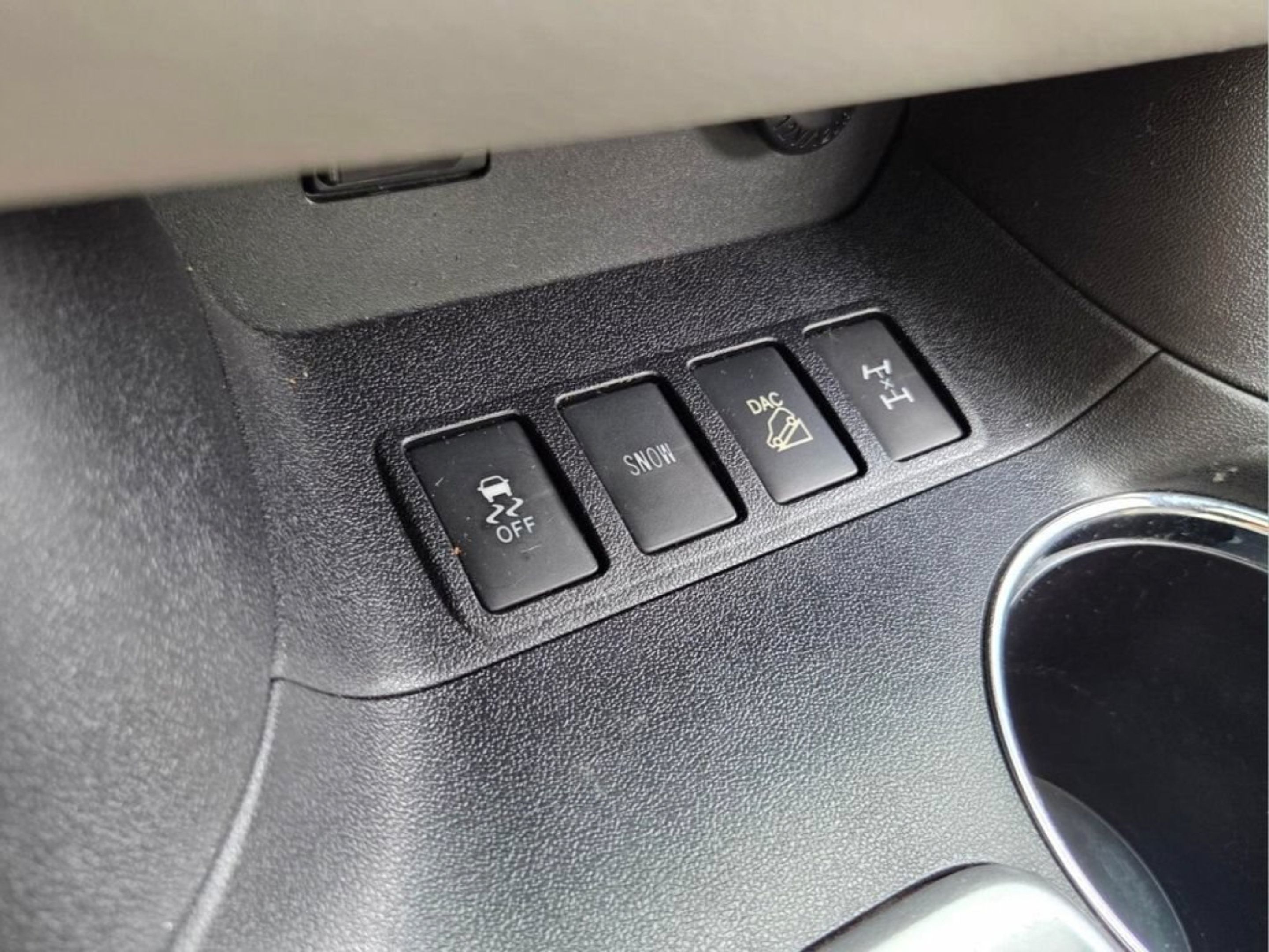 Used 2016 Toyota Highlander Limited AWD/4WD image 23