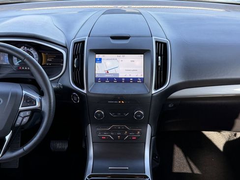 Used 2019 Ford Edge SEL w/ Equipment Group 201A FWD image 14