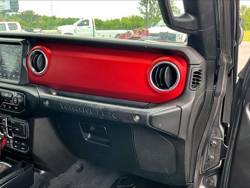 Used 2020 Jeep Wrangler Unlimited Rubicon AWD/4WD image 28