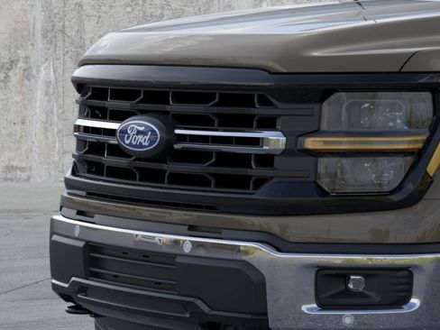New 2026 Ford F150 XLT w/ Equipment Group 302A MID AWD/4WD image 17