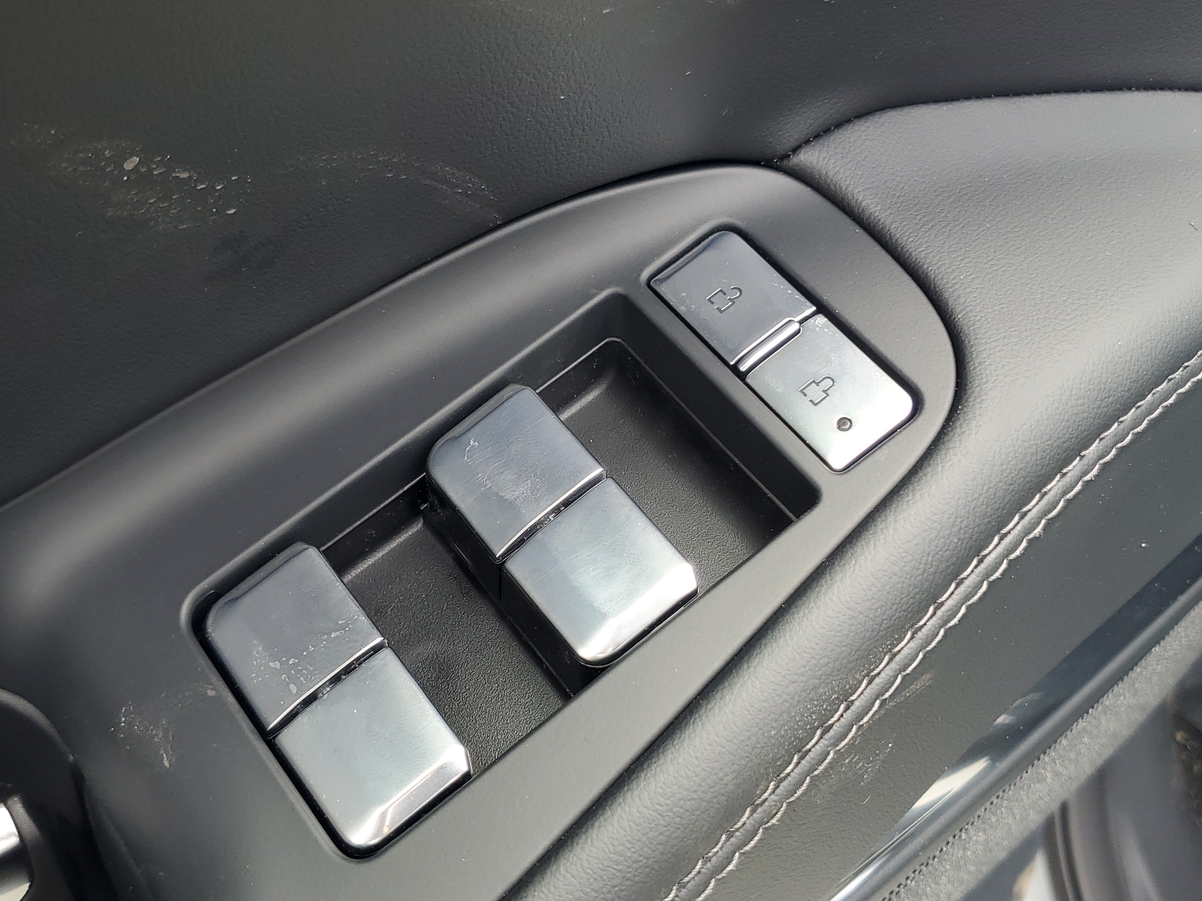 New 2026 Lincoln Navigator Reserve w/ Jet Appearance Package AWD/4WD image 10