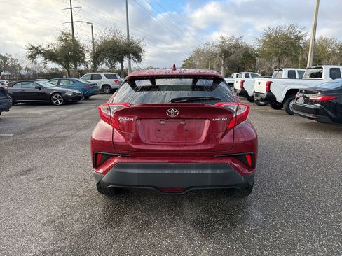 Used 2019 Toyota C-HR Limited image 4