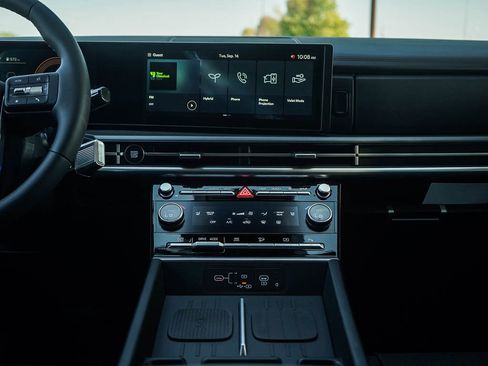 New 2026 Hyundai Santa Fe SEL image 18