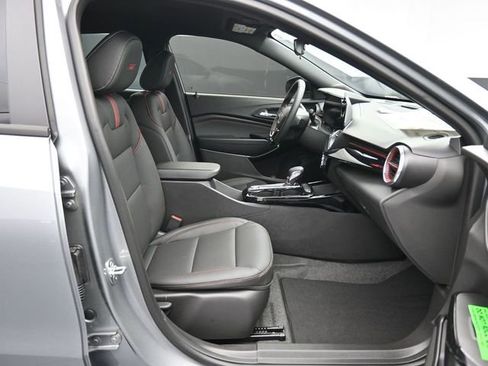 New 2026 Chevrolet Trax RS w/ Driver Confidence Package image 41