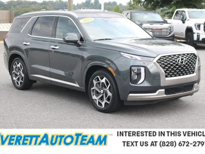 Used 2022 Hyundai Palisade Calligraphy w/ Winter Package