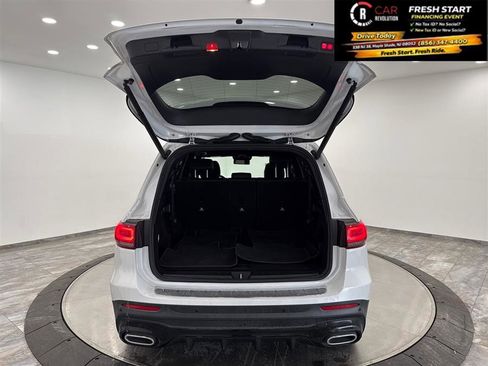 Used 2021 Mercedes-Benz GLB 250 4MATIC image 42