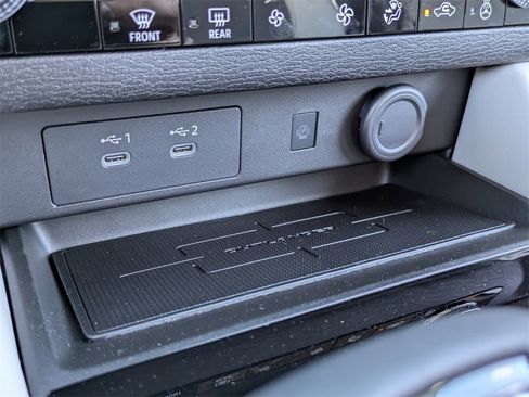 New 2026 Mitsubishi Outlander SE image 23