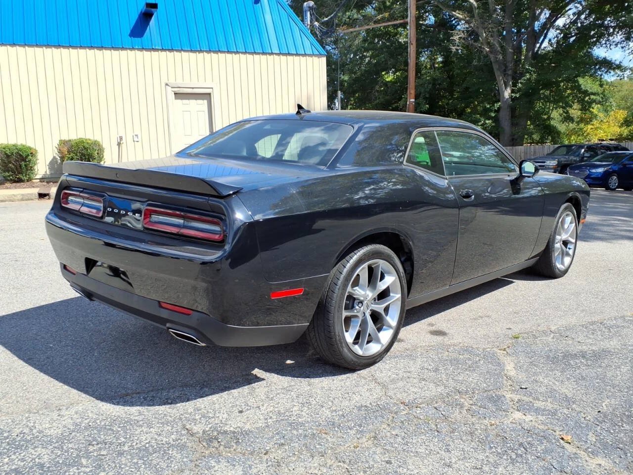 Used 2021 Dodge Challenger SXT w/ Plus Package RWD image 3
