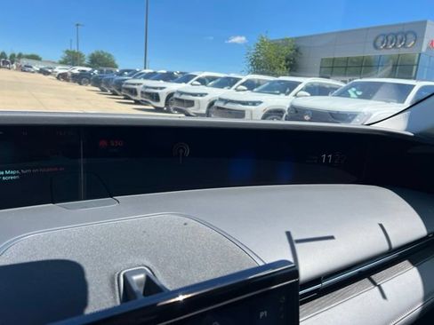 New 2026 Lincoln Nautilus Reserve AWD/4WD image 15