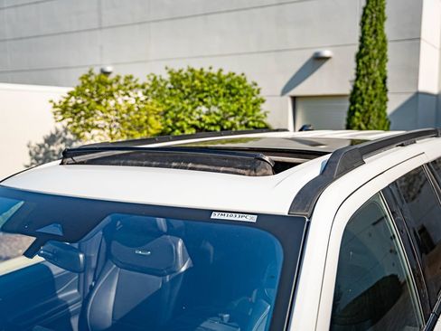 Used 2025 Ford Expedition Max Platinum w/ Stealth Appearance Package AWD/4WD image 17
