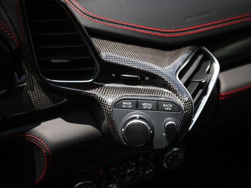 Certified 2011 Ferrari 458 Italia Coupe RWD image 33