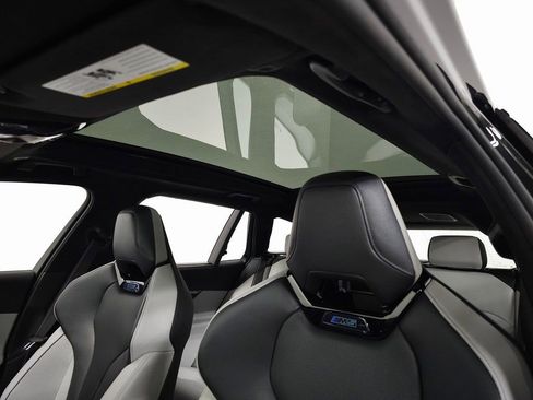 New 2026 BMW M5 Touring image 14