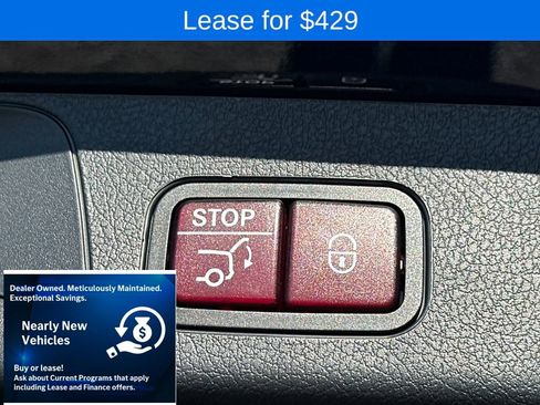 Used 2025 Mercedes-Benz GLB 250 4MATIC image 30