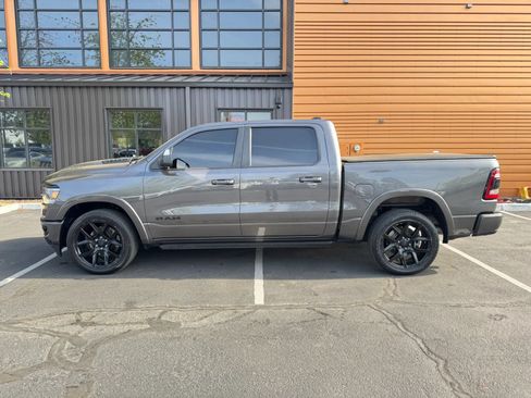 Used 2020 RAM 1500 Laramie AWD/4WD image 2