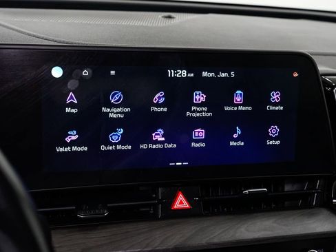 Certified 2023 Kia Sportage X-Line w/ X-Line Premium Package image 18