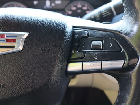 Used 2023 Cadillac CT4 Luxury RWD image 31