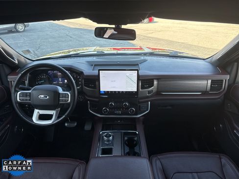 Used 2024 Ford Expedition Limited image 21