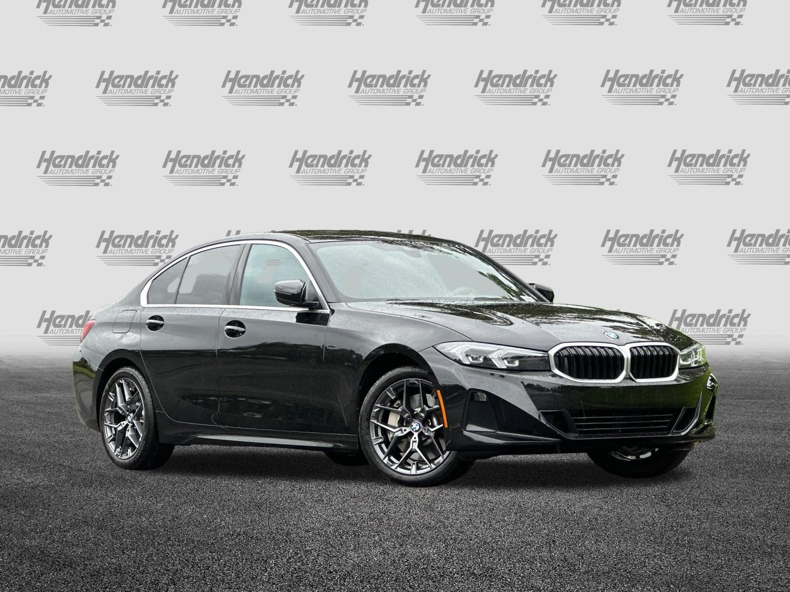 Used 2026 BMW 330i Sedan w/ Convenience Package RWD image 2