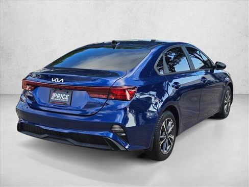 Used 2023 Kia Forte LXS FWD image 5