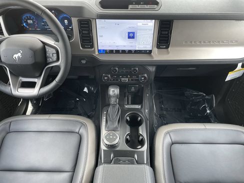New 2026 Ford Bronco Outer Banks AWD/4WD image 16