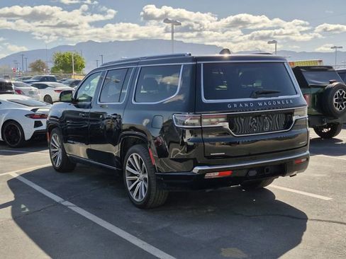 Used 2023 Jeep Grand Wagoneer Series II AWD/4WD image 9