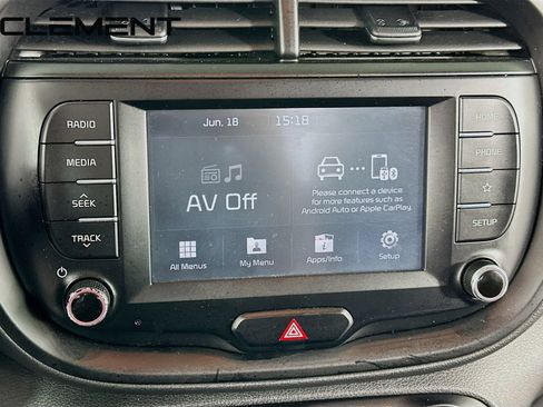 Used 2020 Kia Soul LX FWD image 19